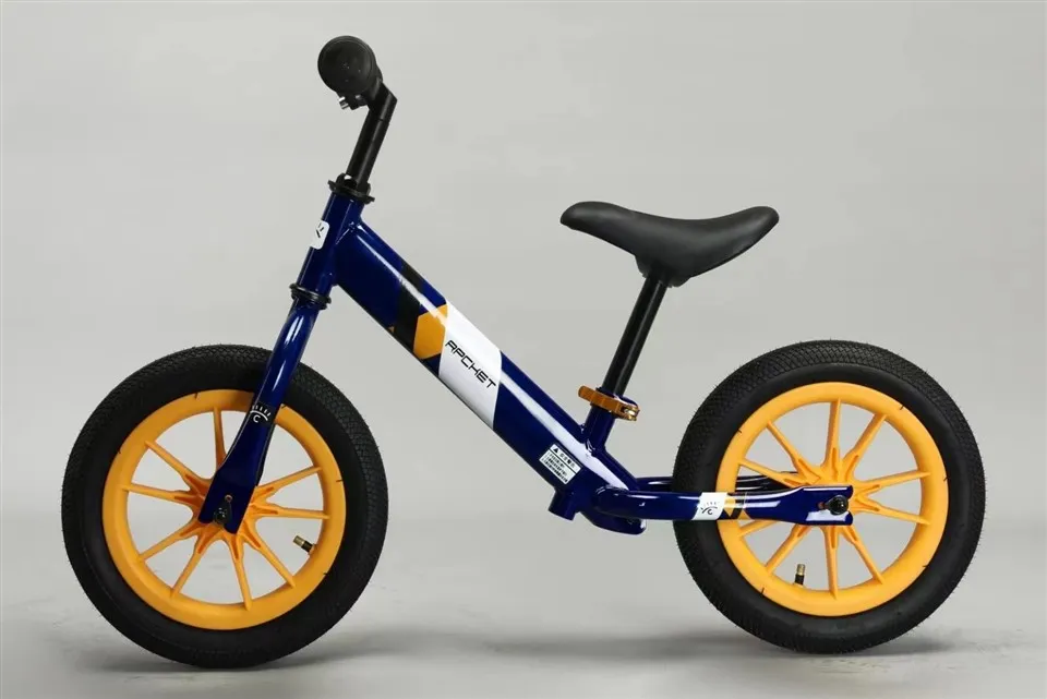 Kūdikių balansinis dviratis